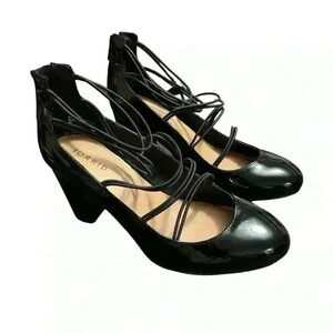 Torrid Black Faux Patent Leather Mary Jane Pumps Size 9W